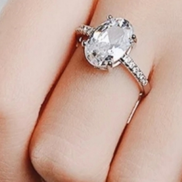 Sterling Silver Ring - Picture 1 of 13